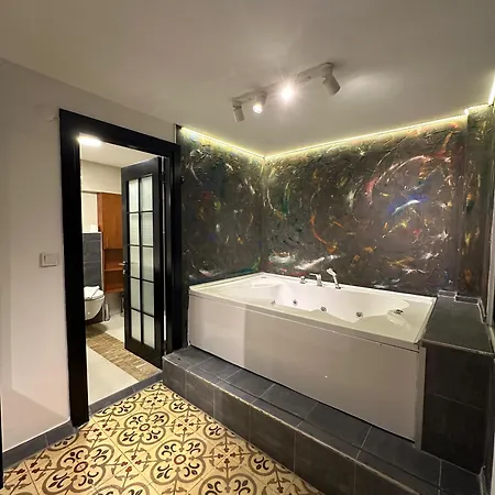 Casa Rosso Suite Hotel-2